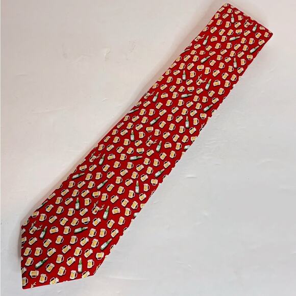 Vineyard Vines Red Beer Bottle Stein Rudolph Festive Silk Neck Tie - Picture 2 of 8